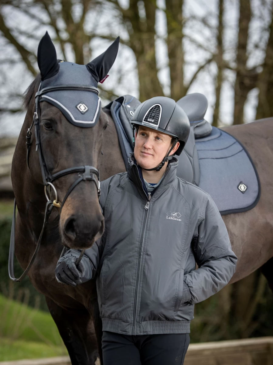 LeMieux Ultra Mesh Dressage Square Black - Breathable Equestrian Saddle Pad for Horse Riding
