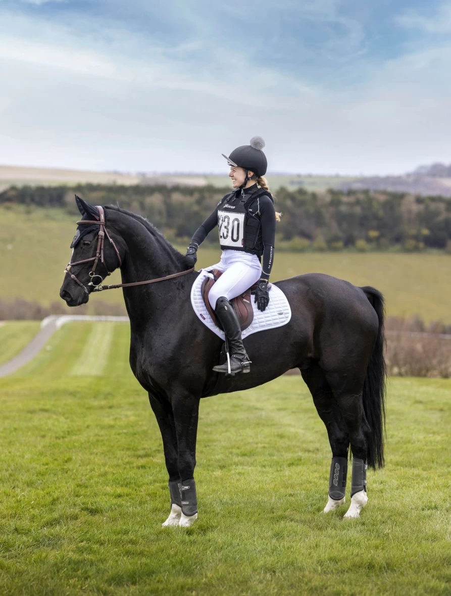 LeMieux Black Eventing Bib Horse Riding One Size Competition Equestrian Gear