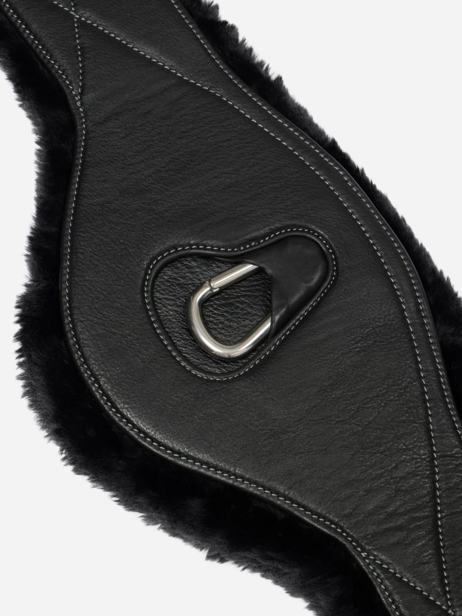LeMieux Arika Simuwool Contoured Long Girth - Black Equestrian Girth for Horses