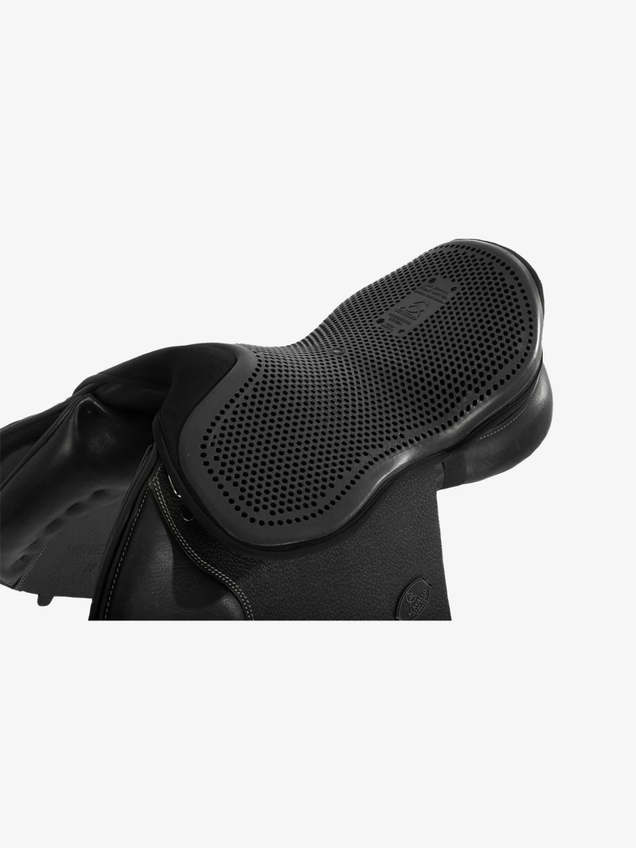LeMieux Black Gel Out Seat Saver for Enhanced Riding Comfort