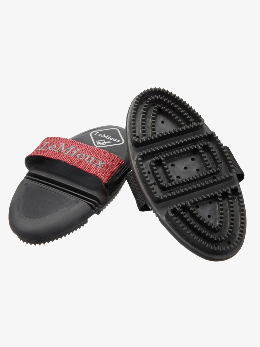 LeMieux Flexi Curry Comb - Adjustable Horse Grooming Brush in Black for Optimal Coat Care