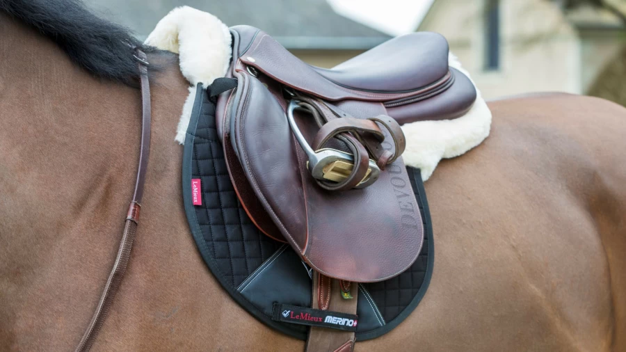 LeMieux Merino Half Lined GP Numnah - Black/Natural Sheepskin Equestrian Saddle Pad
