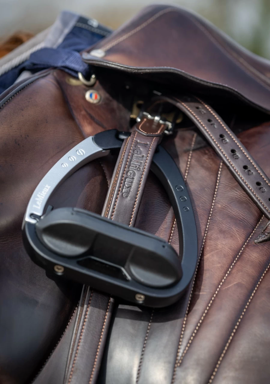 LeMieux Brown Vector Stirrup Leather - Premium Equestrian Stirrup Leathers for Riding