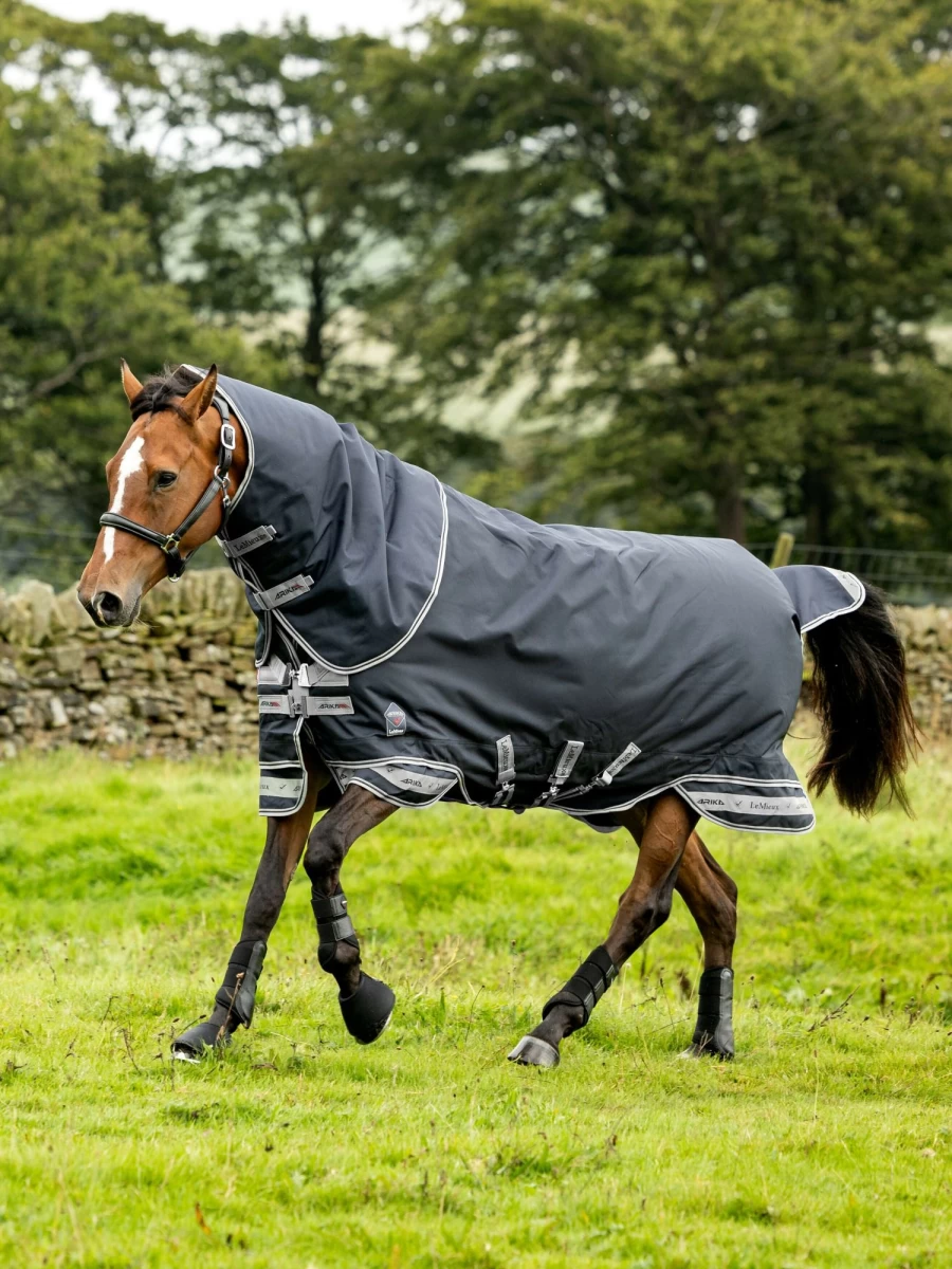 LeMieux Storm-Tek Rug 350G Navy - Waterproof Horse Exercise Sheet