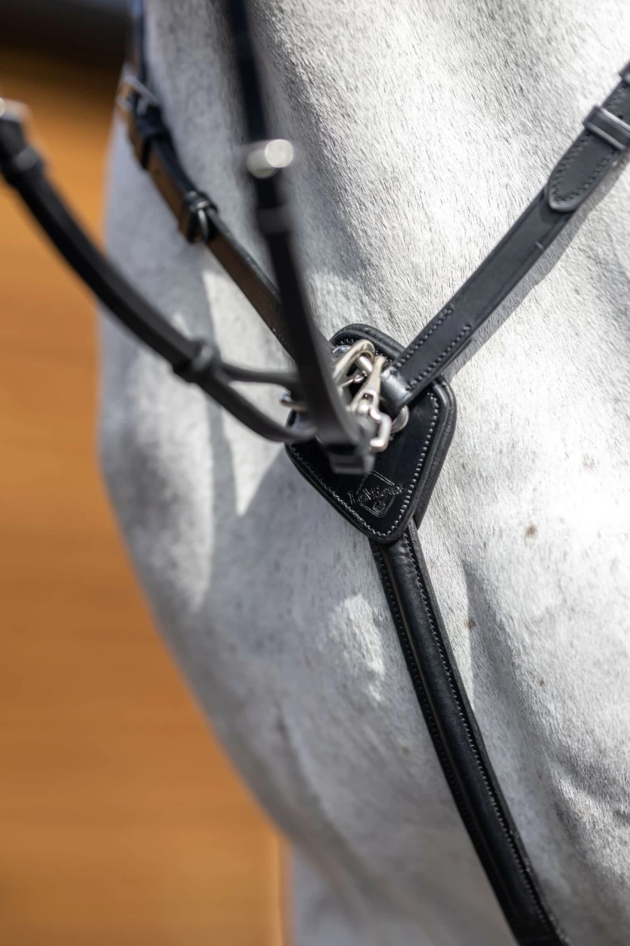 LeMieux Black/Silver Breastplate with D-Ring Attachments for Equestrian Riding