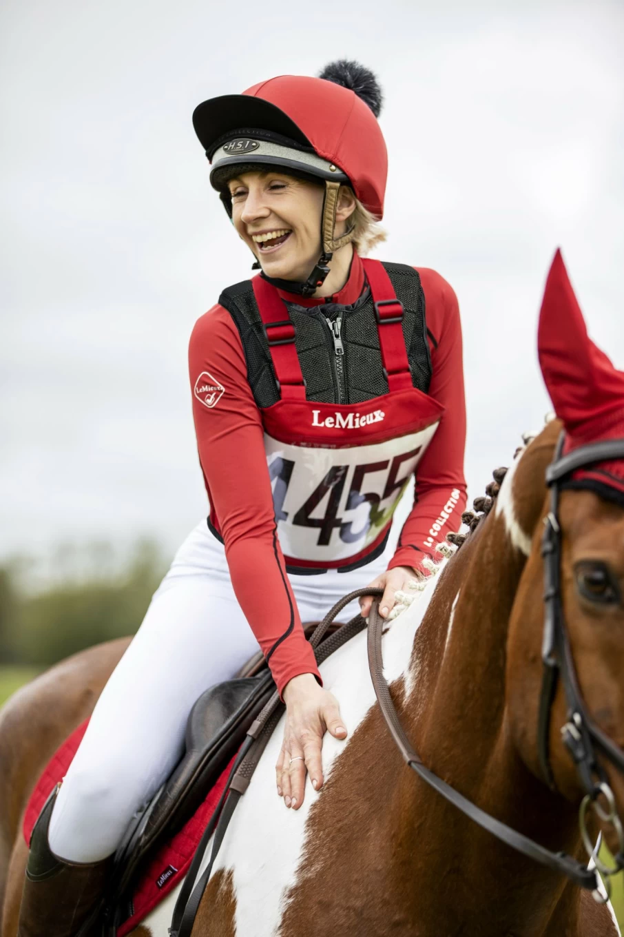 LeMieux Eventing Bib Chilli - Breathable One Size Horse Riding Breeches for Comfort & Performance
