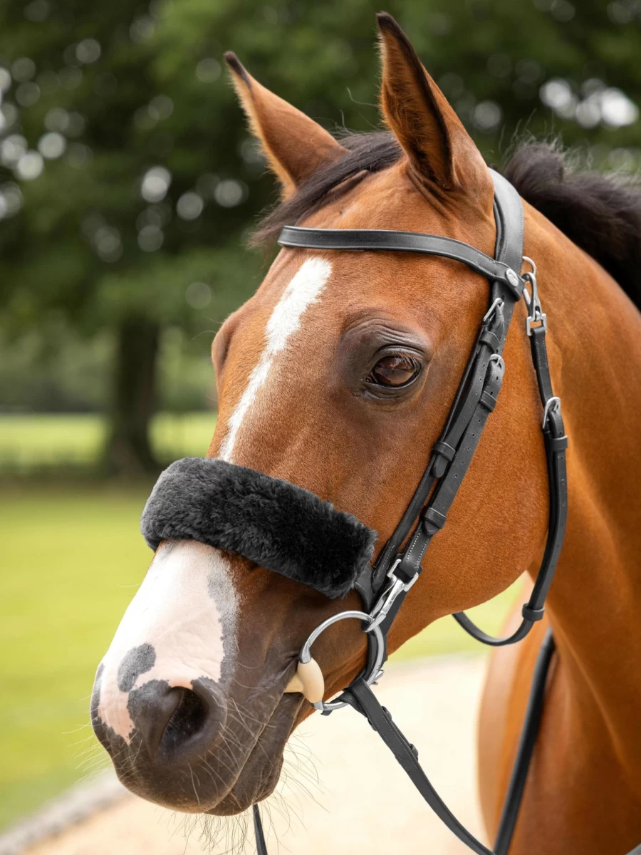 LeMieux Simuwool Noseband Cover - Black - One Size - Breathable Horse Nose Protection