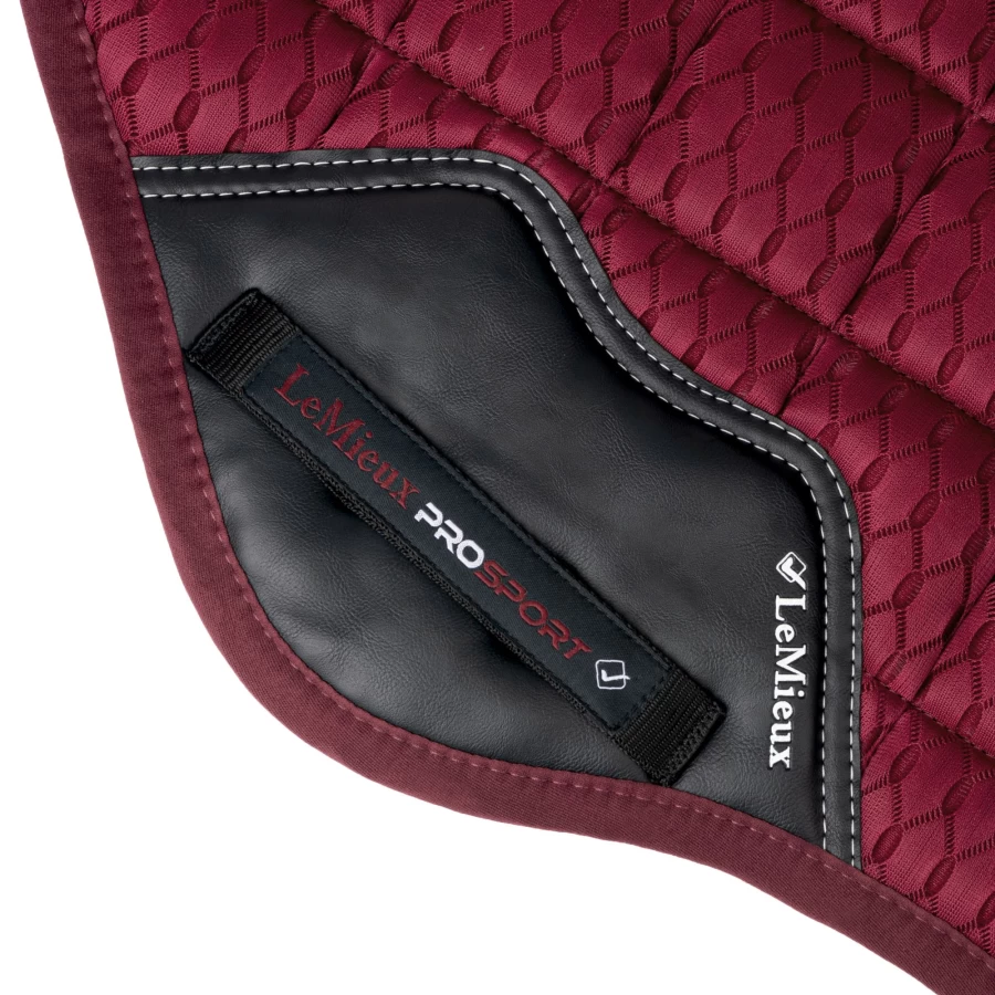 LeMieux Carbon Mesh Close Contact Square Saddle Pad - Large Mulberry Equestrian Sports Gear
