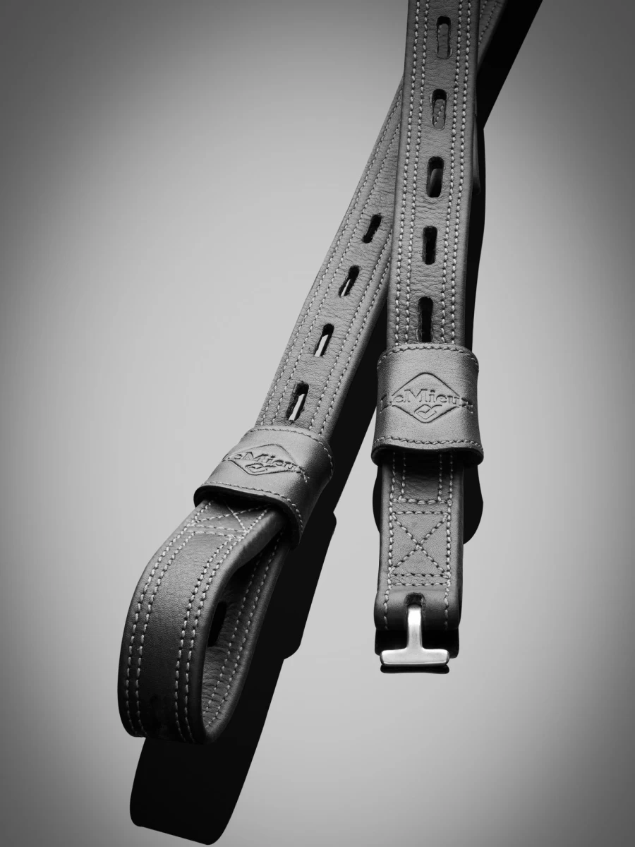 LeMieux Black Vector Close Contact Stirrup Leathers for Equestrian Riding