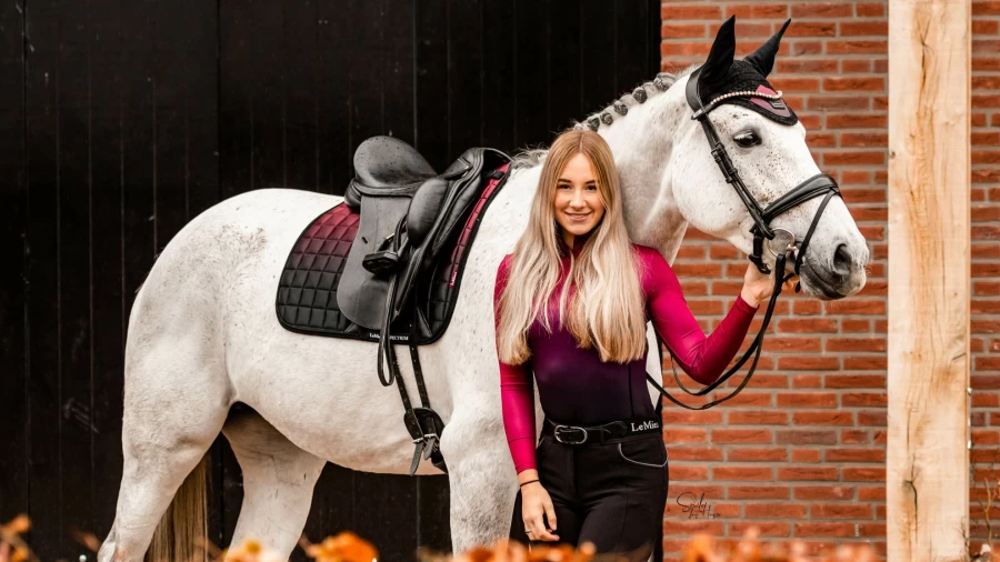 LeMieux Mulberry Dressage Square Saddle Pad – Premium Equestrian Spectrum Collection